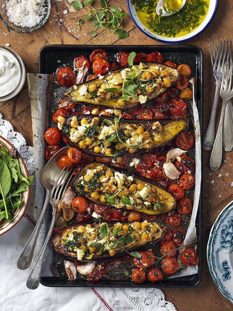 Auberginer i ugn med kikärtor & feta Icakuriren