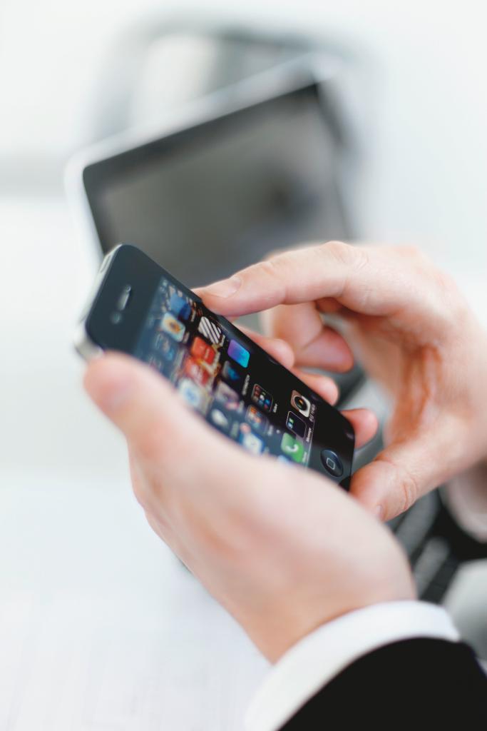 Dyrt med extra försäkring till pekmobilen
