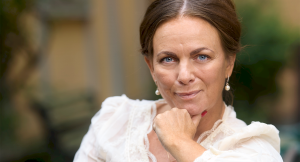 Katarina Wennstam: ”Klart att jag drivs av hämndlystnad”